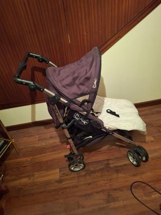 Carrito de bebé plegable con nórdico y cubrelluvia