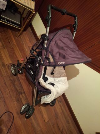 Carrito de bebé plegable con nórdico y cubrelluvia