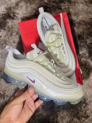 vapormax 97 metallic cashmere