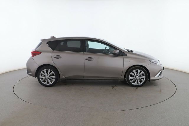 Toyota Auris 1.8 Hybrid Advance