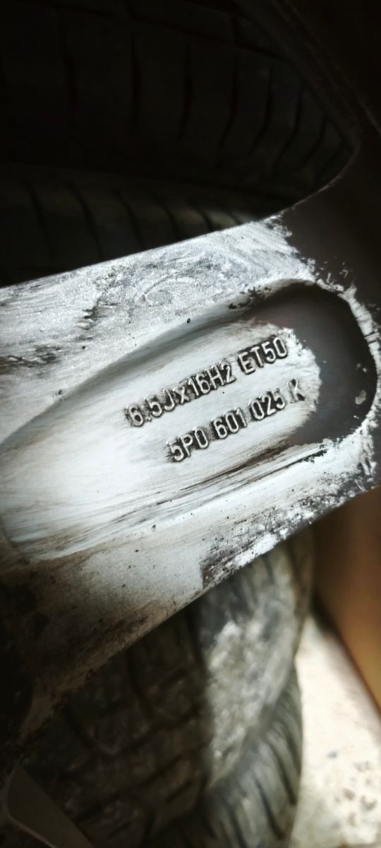 LLANTAS LEON COPA 16"