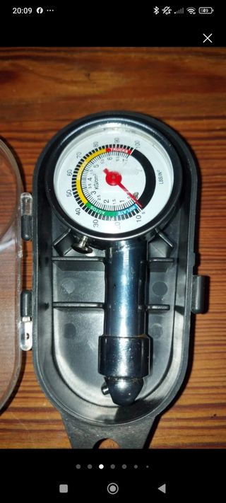 Manómetro de Presión para Neumáticos