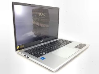 pc portatil acer aspire go15
