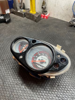 Marcador Typhoon Scooter