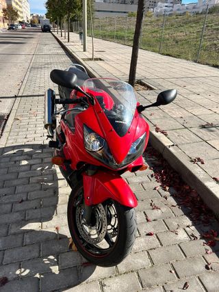 HONDA CBR 600 F SPORT