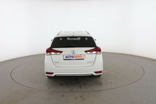 Toyota Auris 1.2 Turbo Business