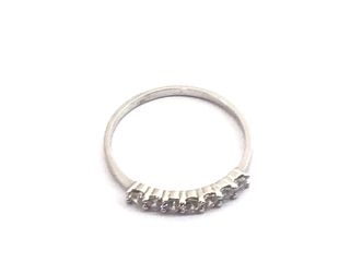 anillo oro 18k con piedra con circonita