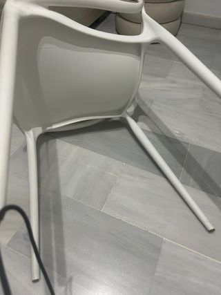 Silla de comedor blanca moderna