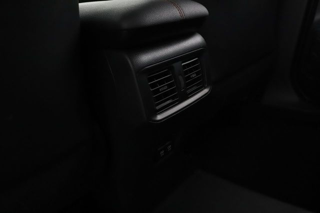 Suzuki Across 2.5 Plug-in Hybrid GLX E-Four