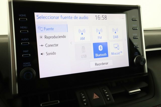 Suzuki Across 2.5 Plug-in Hybrid GLX E-Four