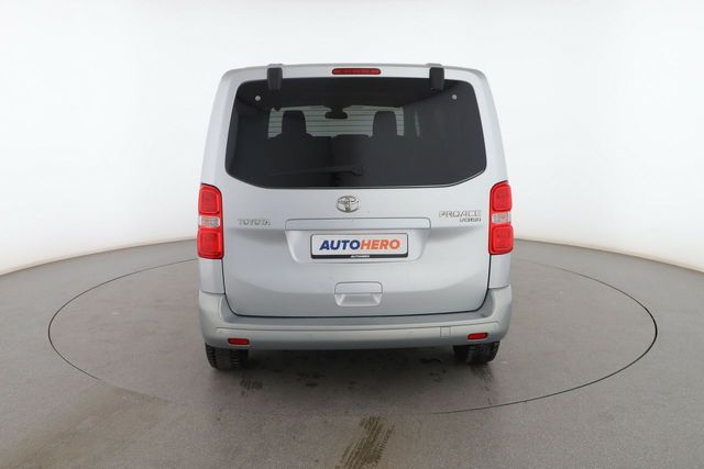 Toyota Proace Verso 2.0 D-4D L1 Family