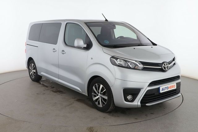 Toyota Proace Verso 2.0 D-4D L1 Family