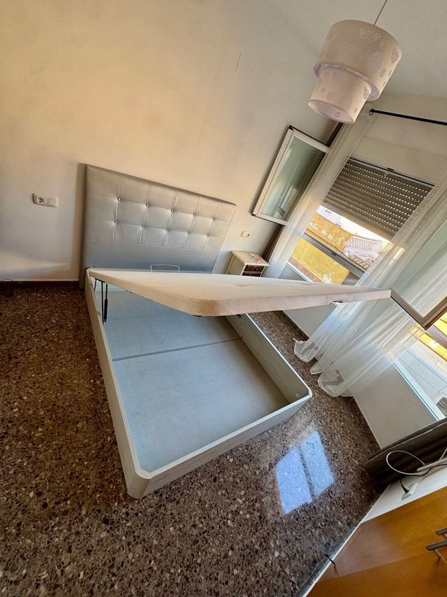 Canapé blanco 150x190+ cabezal | NUEVO