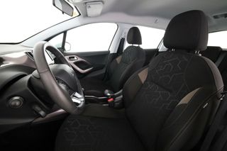Peugeot 2008 1.2 VTi Active