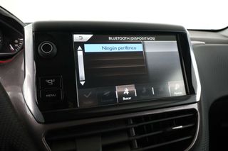 Peugeot 2008 1.2 VTi Active