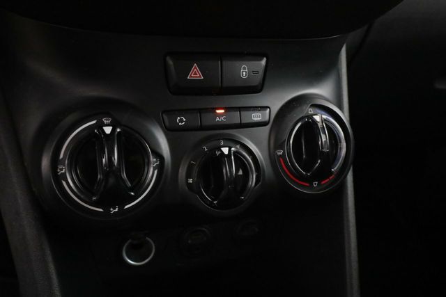 Peugeot 2008 1.2 VTi Active