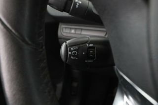 Peugeot 2008 1.2 VTi Active