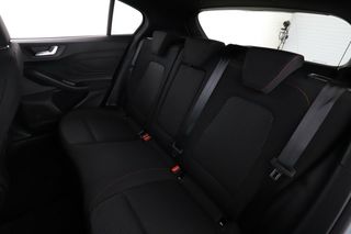 Ford Focus 1.0 EcoBoost MHEV ST Line