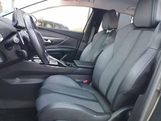 Peugeot 3008 225 e-EAT8 GT