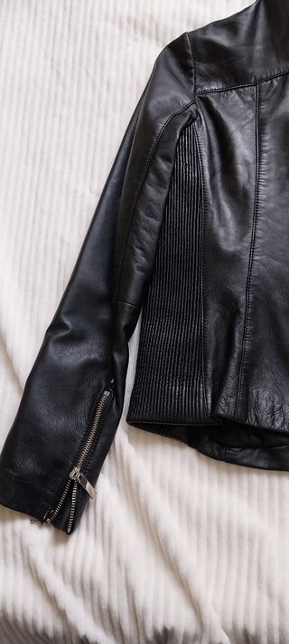 Cazadora Piel Negra Mango