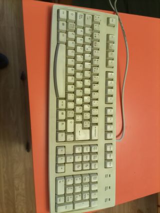 Teclado PC Beige
