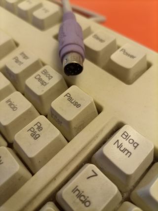 Teclado PC Beige