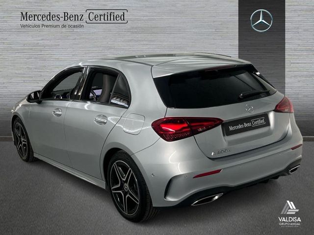 MERCEDES-BENZ Clase A 200 d Compacto