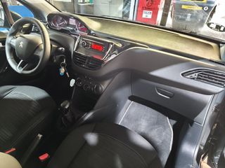 Peugeot 208 2017