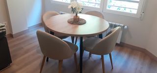 Mesa de comedor redonda madera y metal