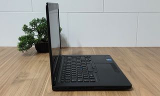 Dell Latitude E5450 (ii5 8GB 256GB) FHD 1920x1080