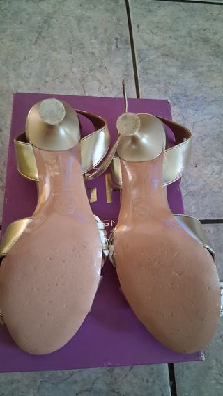 Sandali OVye donna oro e bianche