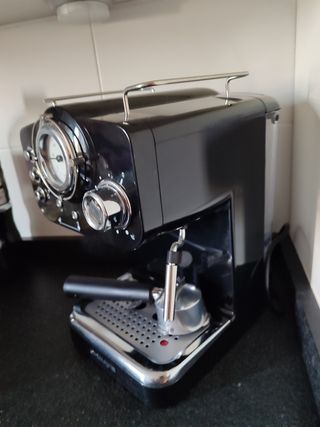 Cafetera Retro Semiautomática Negra