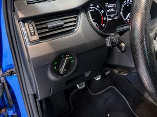 SKODA Octavia Combi 2.0 TSI RS