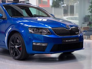 SKODA Octavia Combi 2.0 TSI RS