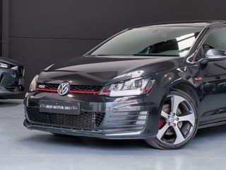 VOLKSWAGEN Golf GTI 2.0 TSI 220CV DSG BMT