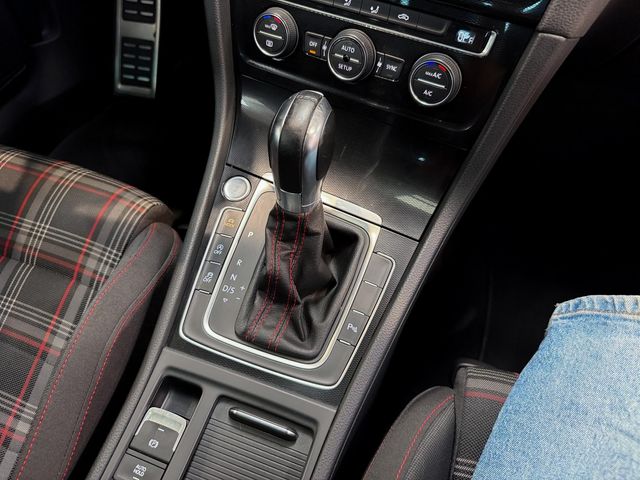VOLKSWAGEN Golf GTI 2.0 TSI 220CV DSG BMT