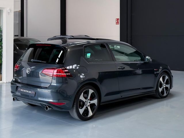 VOLKSWAGEN Golf GTI 2.0 TSI 220CV DSG BMT