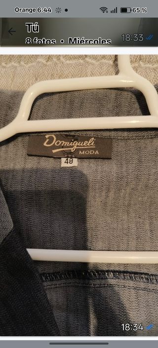 Chaqueta vaquera entretiempo azul con detalles ros