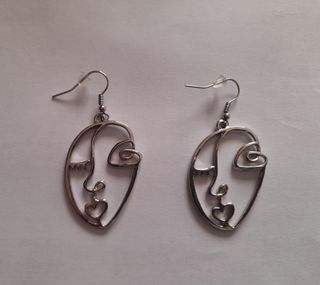 Pendientes forma cara