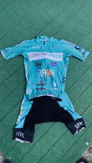 Conjunto Ciclismo ULEVEL Turquesa Talla S