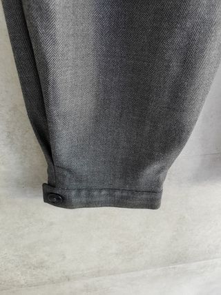 Pantalón de vestir gris Zara  estilo moderno L