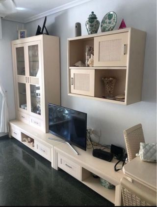Muebles de salón color beige