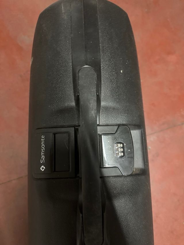 Maleta Samsonite Rígida Negra