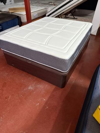 Canapé Flex y Colchón Mesefor 150x190