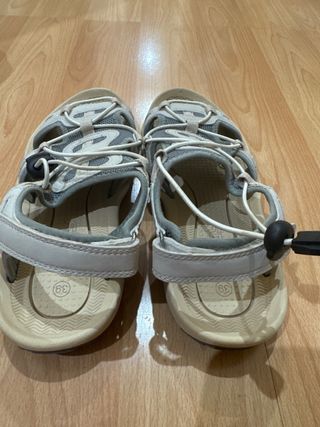 Sandalias Sway Beige y Gris