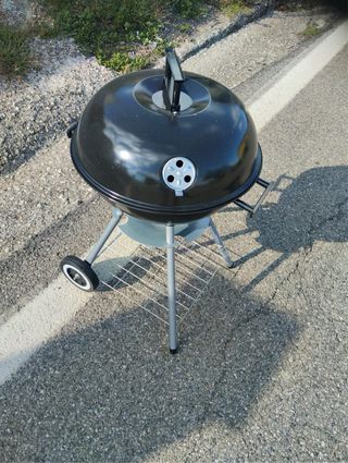 Barbecue a Carbonella Esterno