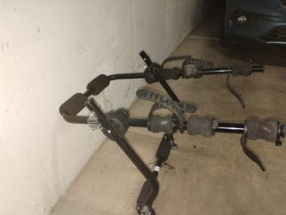 Portabicicletas portón Luna