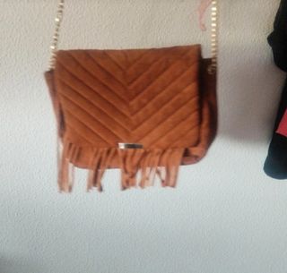 Bolso ante marrón con flecos