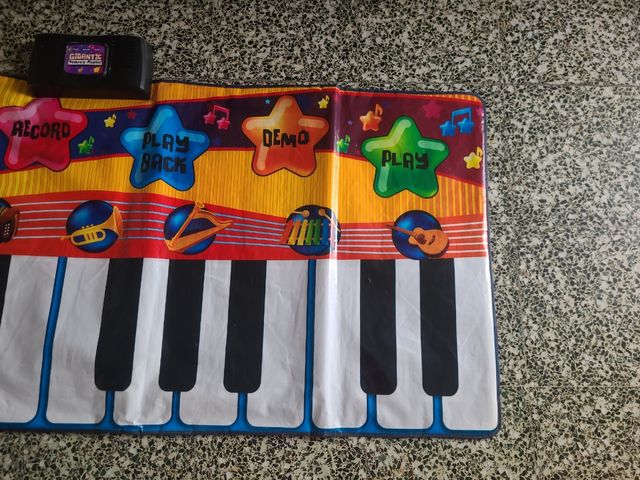 Piano Gigante XXL Playmat