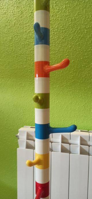 Colgador de pie Ikea multicolor